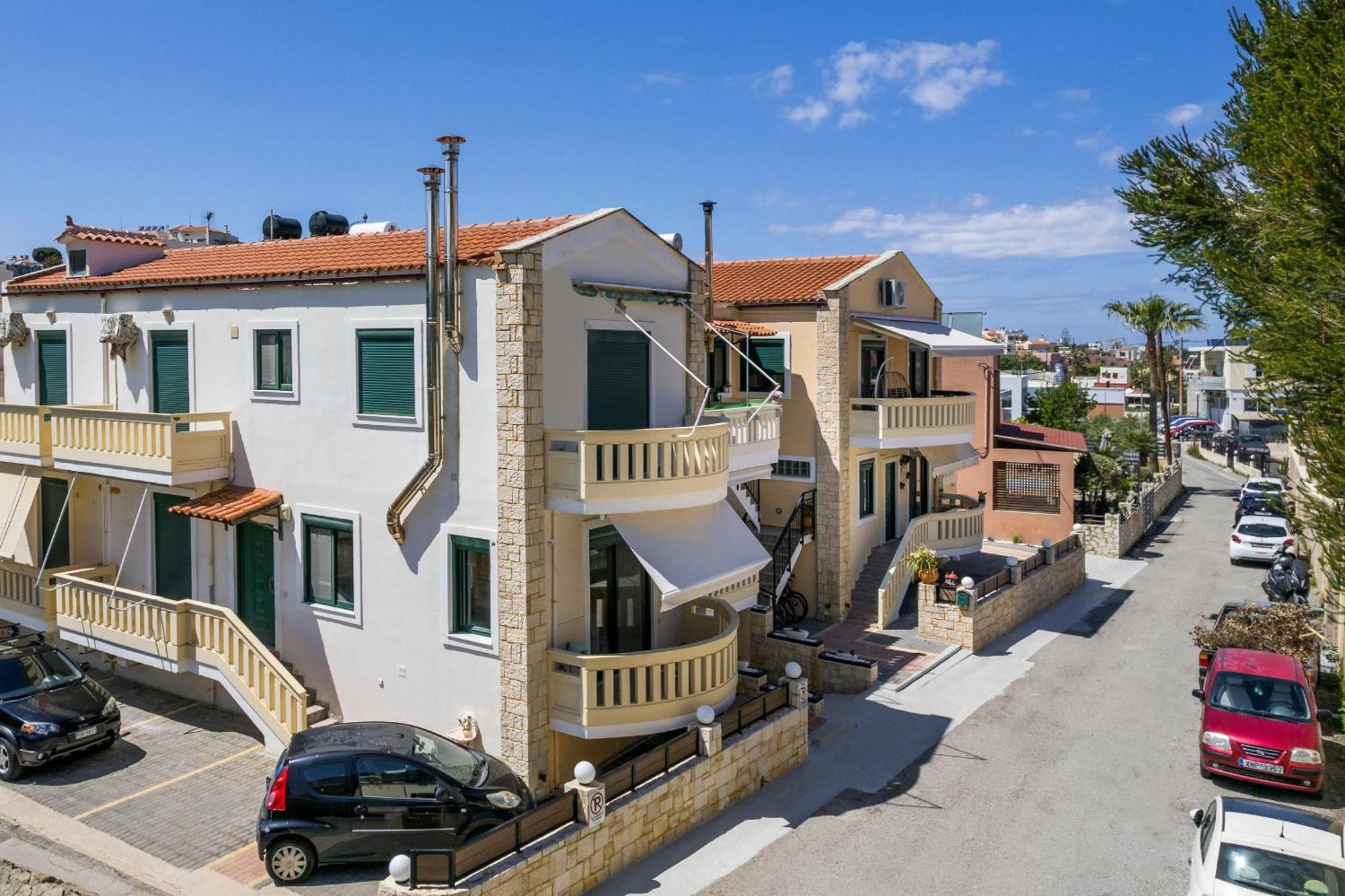Vasilikis Apartment *