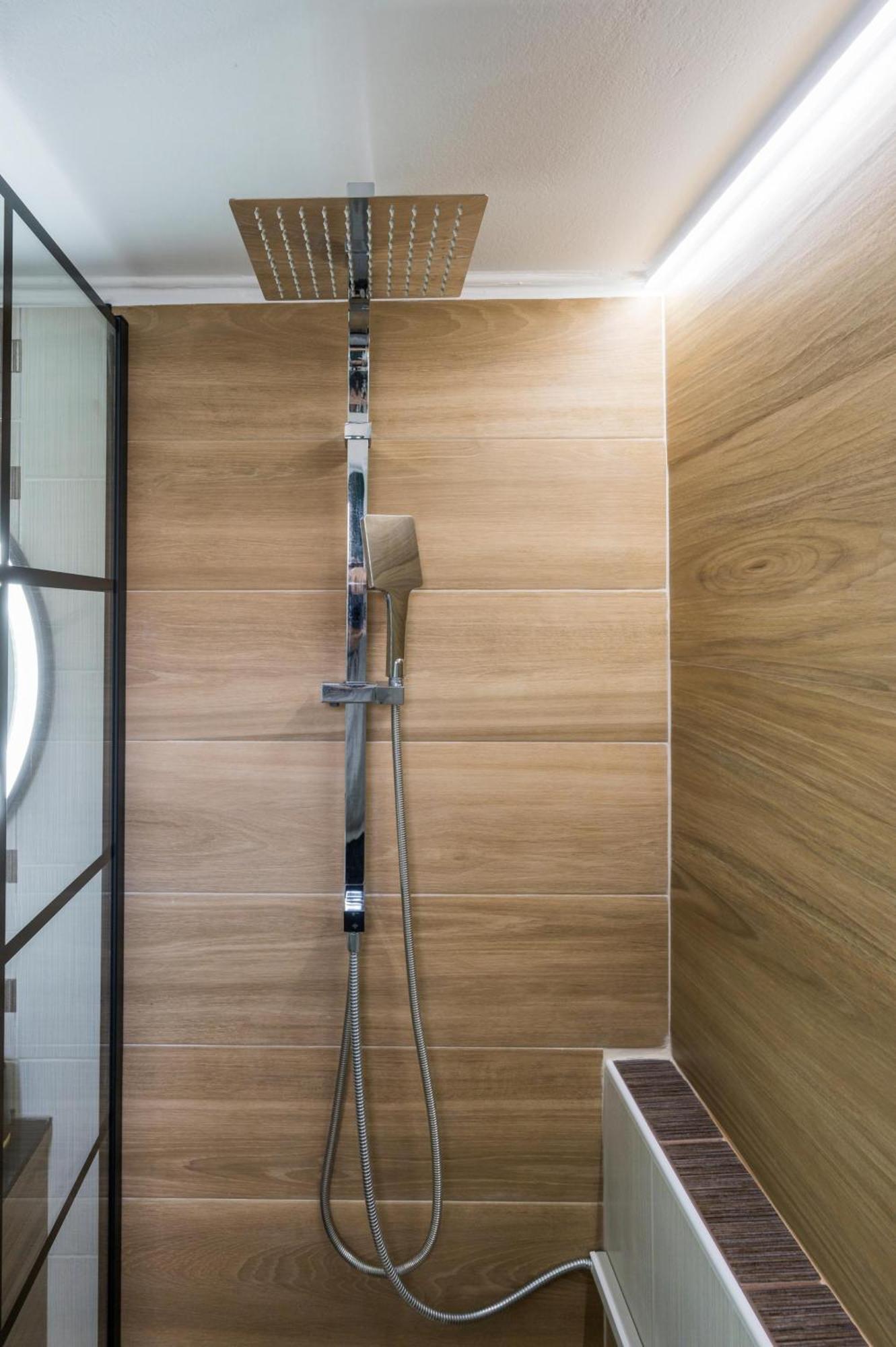 Vasilikis Apartment *